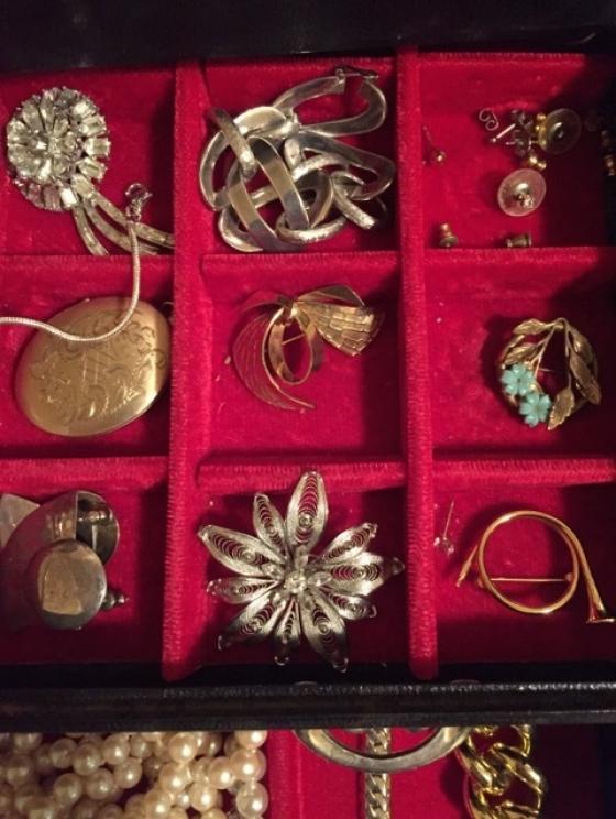 Image for The Collection of Mrs. Betty Swan