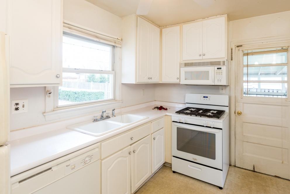 Image for Live Real Estate Auction in Alexandria, Virginia