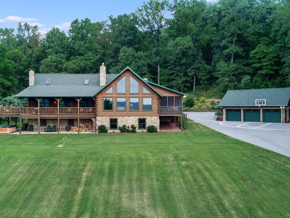 Image for Auction - Log Home on 14 Acres with In-Law Quarters (Lebanon / Lancaster County)