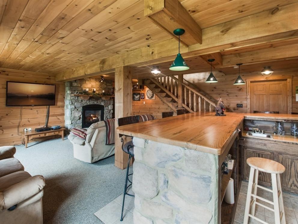 Image for Auction - Log Home on 14 Acres with In-Law Quarters (Lebanon / Lancaster County)
