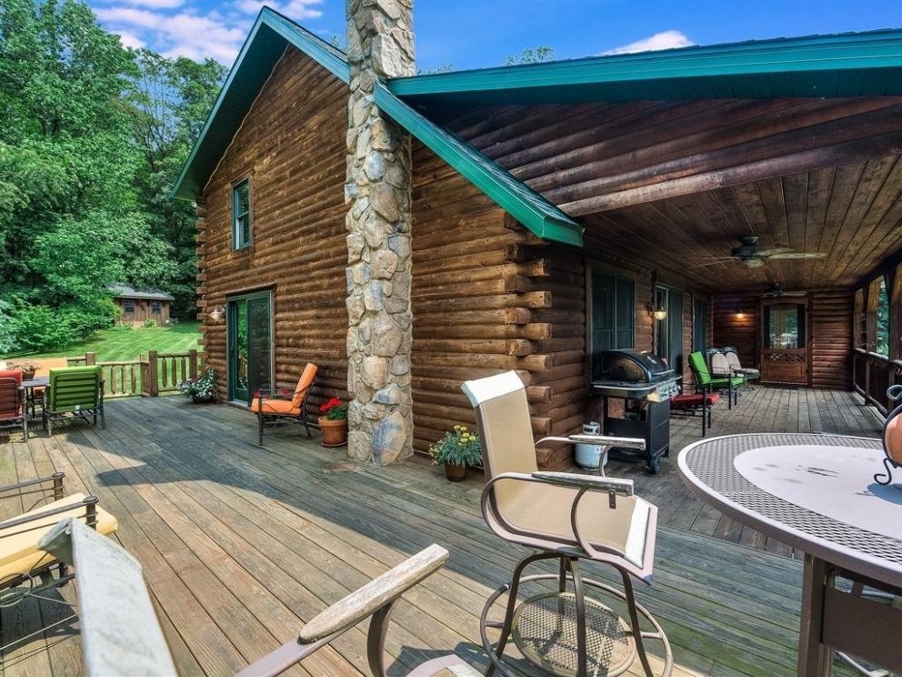 Image for Auction - Log Home on 14 Acres with In-Law Quarters (Lebanon / Lancaster County)