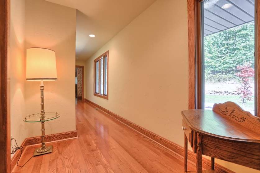 Image for Premiere Real Estate Auction - Spring Hill Acres