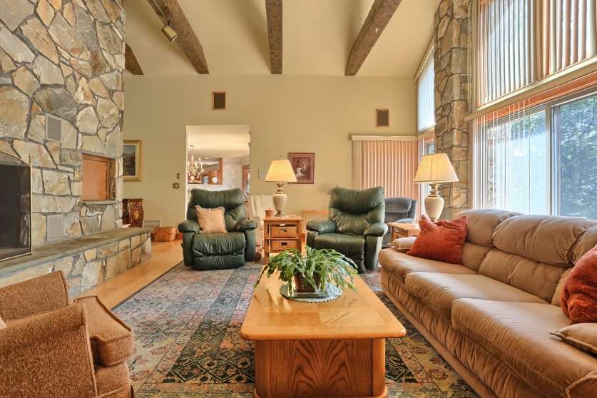 Image for Premiere Real Estate Auction - Spring Hill Acres