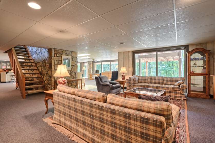 Image for Premiere Real Estate Auction - Spring Hill Acres