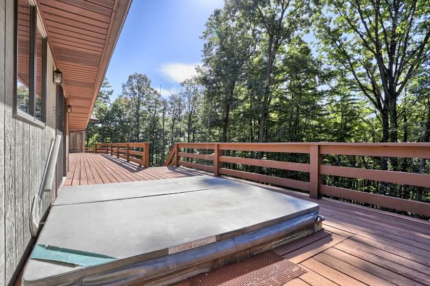 Image for Premiere Real Estate Auction - Spring Hill Acres