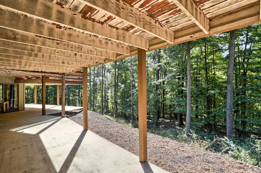 Image for Premiere Real Estate Auction - Spring Hill Acres