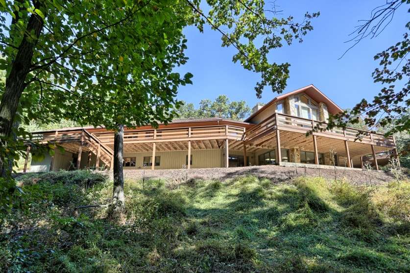 Image for Premiere Real Estate Auction - Spring Hill Acres