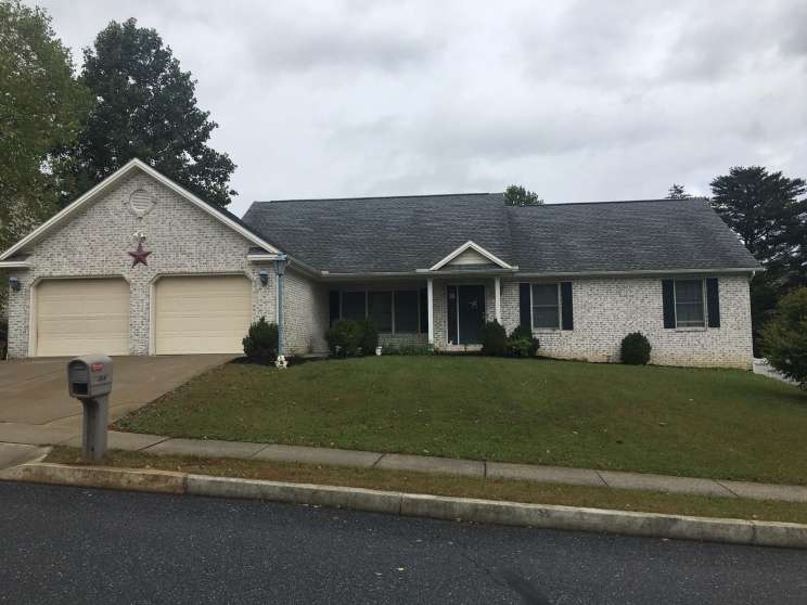 Image for Premiere Real Estate Auction - Fairway Estates