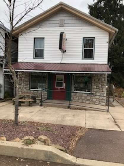 Image for Commercial Real Estate Auction - The Griffins’ Grill Restaurant