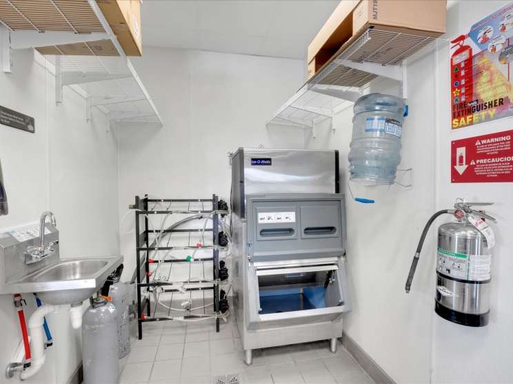 Image for Turn Key - Restaurant Auction - Lebanon County PA