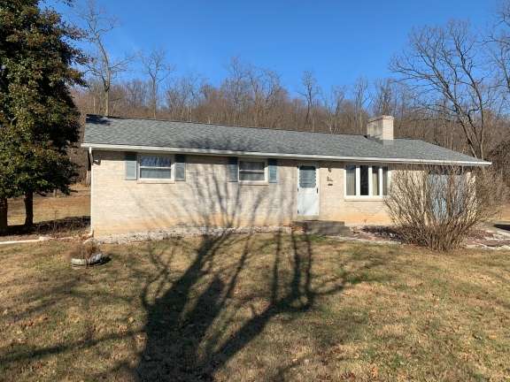 Image for ABSOLUTE Real Estate Auction - Jonestown PA