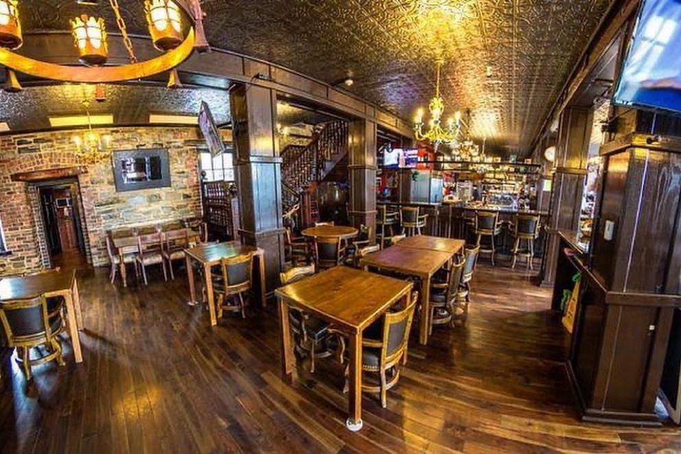 Image for ONLINE ONLY Commercial Real Estate Auction - The Stone Jug - Canada