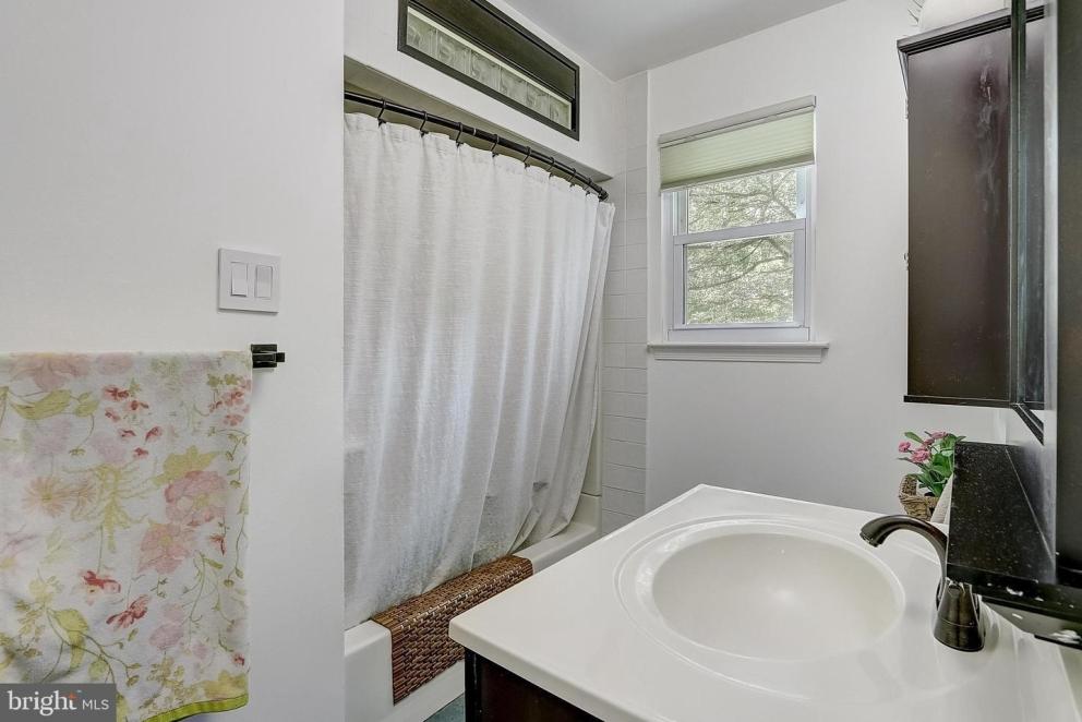 Image for ONLINE ONLY - ABSOLUTE Real Estate Auction - Marlton NJ
