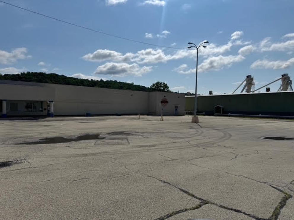 Image for ABSOLUTE ONLINE ONLY AUCTION - 29,000+ SF Warehouse with Office Space