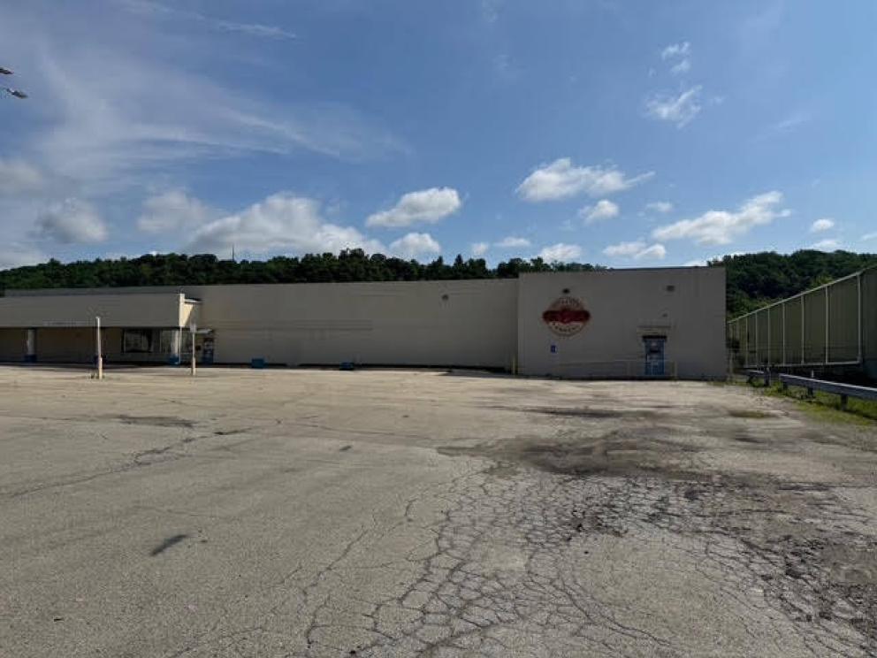 Image for ABSOLUTE ONLINE ONLY AUCTION - 29,000+ SF Warehouse with Office Space