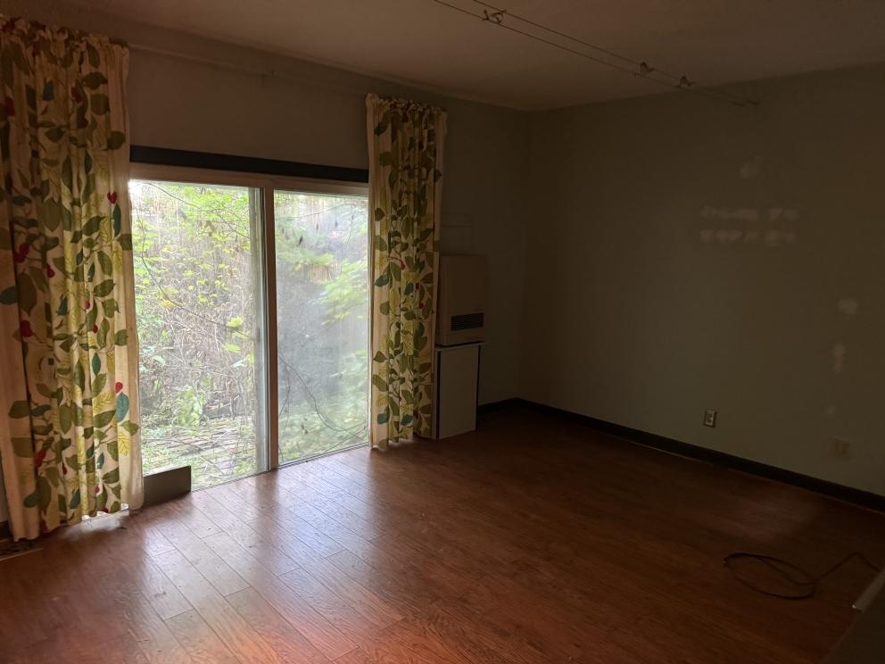 Image for ABSOLUTE ONLINE ONLY - Real Estate Auction - Pittsburgh PA