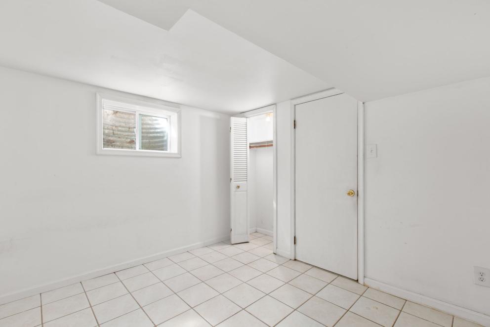 Image for ABSOLUTE Real Estate Auction - Alexandria VA