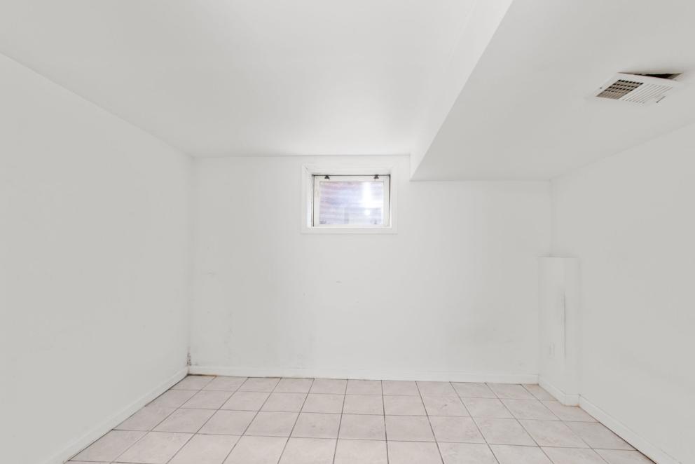 Image for ABSOLUTE Real Estate Auction - Alexandria VA