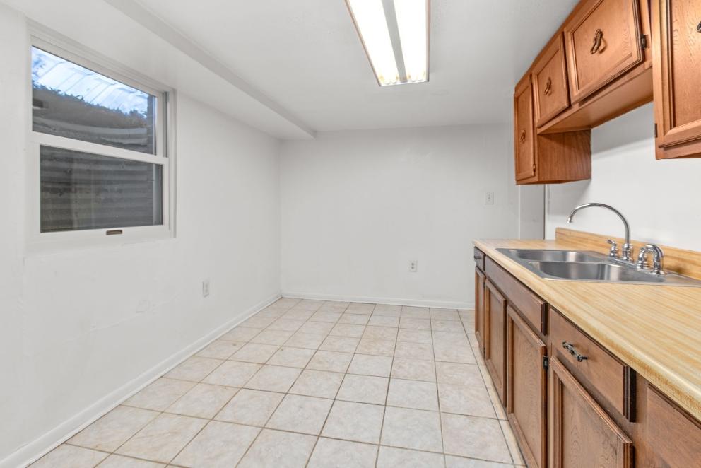 Image for ABSOLUTE Real Estate Auction - Alexandria VA