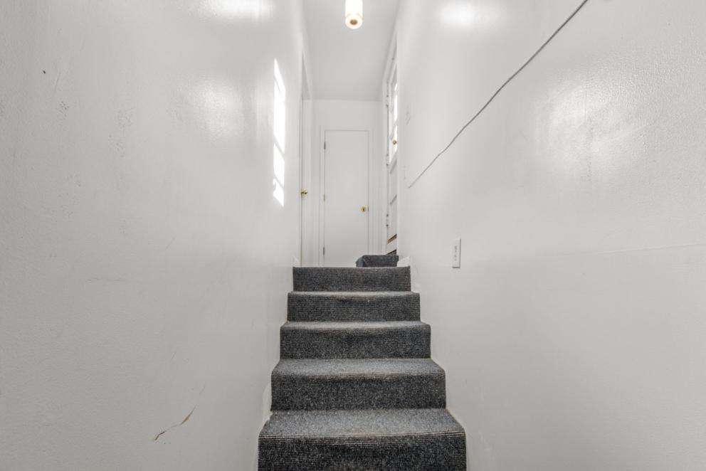 Image for ABSOLUTE Real Estate Auction - Alexandria VA