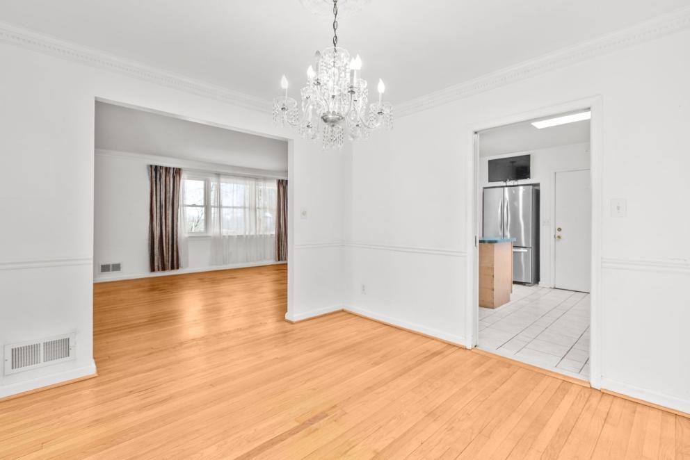 Image for ABSOLUTE Real Estate Auction - Alexandria VA