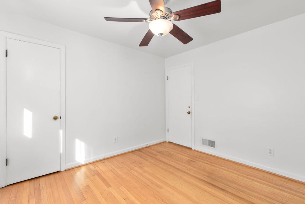 Image for ABSOLUTE Real Estate Auction - Alexandria VA