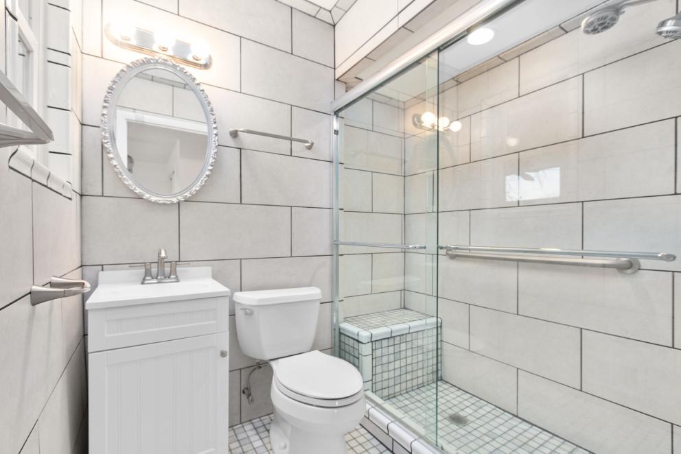 Image for ABSOLUTE Real Estate Auction - Alexandria VA