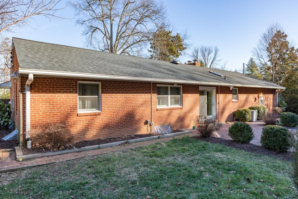 Image for ABSOLUTE Real Estate Auction - Alexandria VA