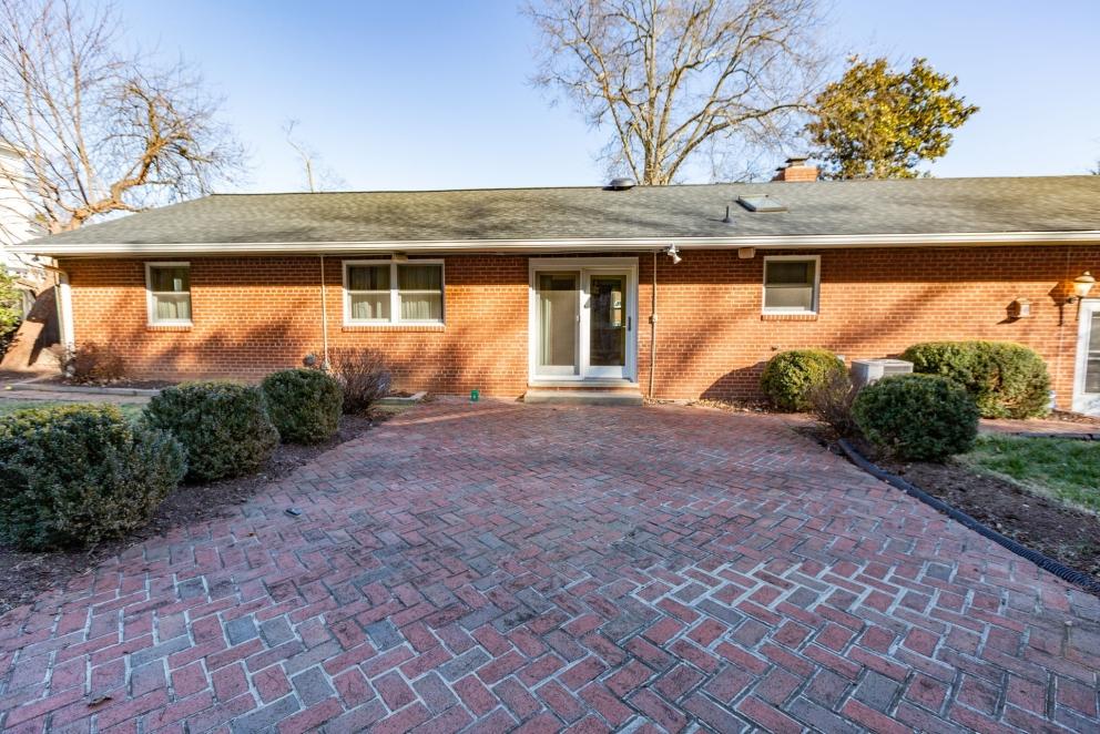 Image for ABSOLUTE Real Estate Auction - Alexandria VA