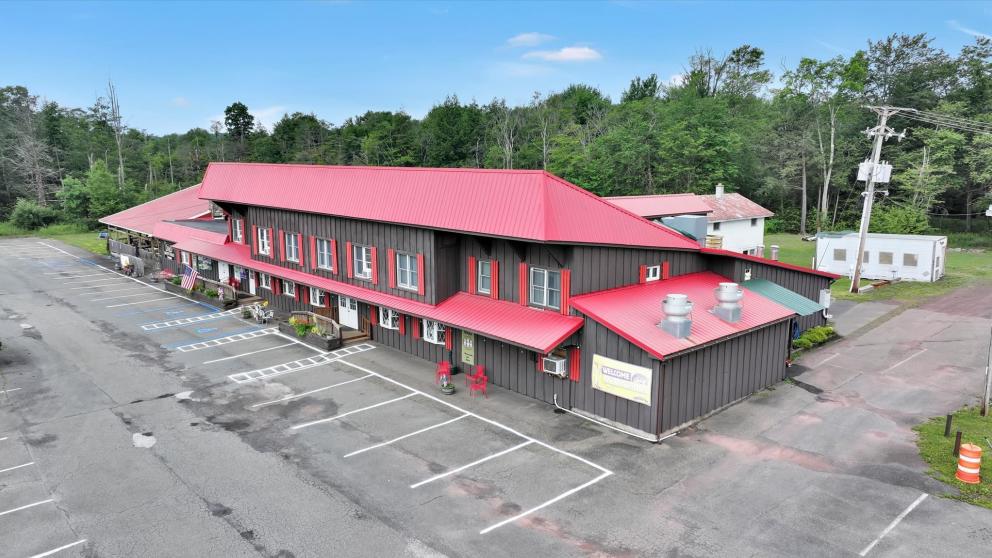Image for Real Estate Auction - Restaurant with Liquor License, Ice Cream Stand, Motel and Event Center