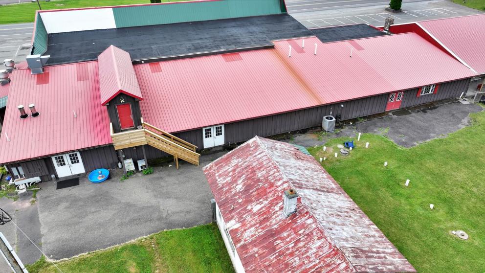 Image for Real Estate Auction - Restaurant with Liquor License, Ice Cream Stand, Motel and Event Center