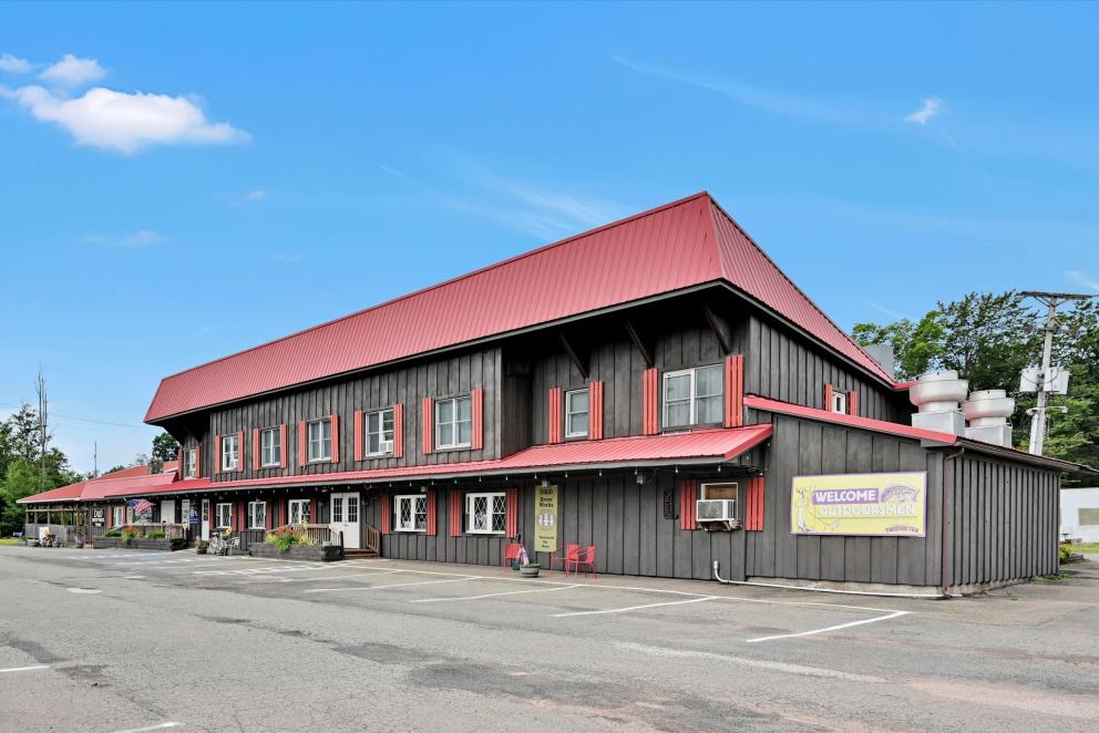 Image for Real Estate Auction - Restaurant with Liquor License, Ice Cream Stand, Motel and Event Center