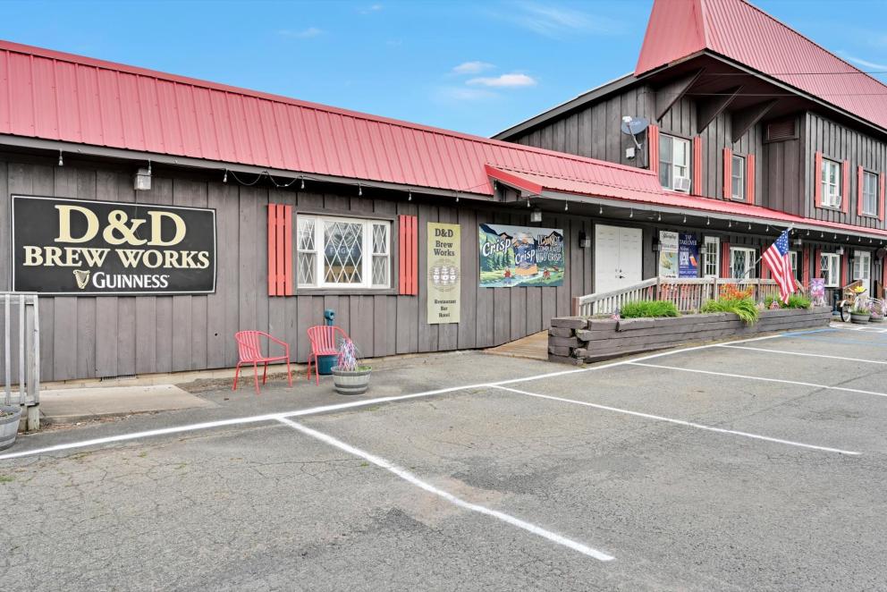 Image for Real Estate Auction - Restaurant with Liquor License, Ice Cream Stand, Motel and Event Center