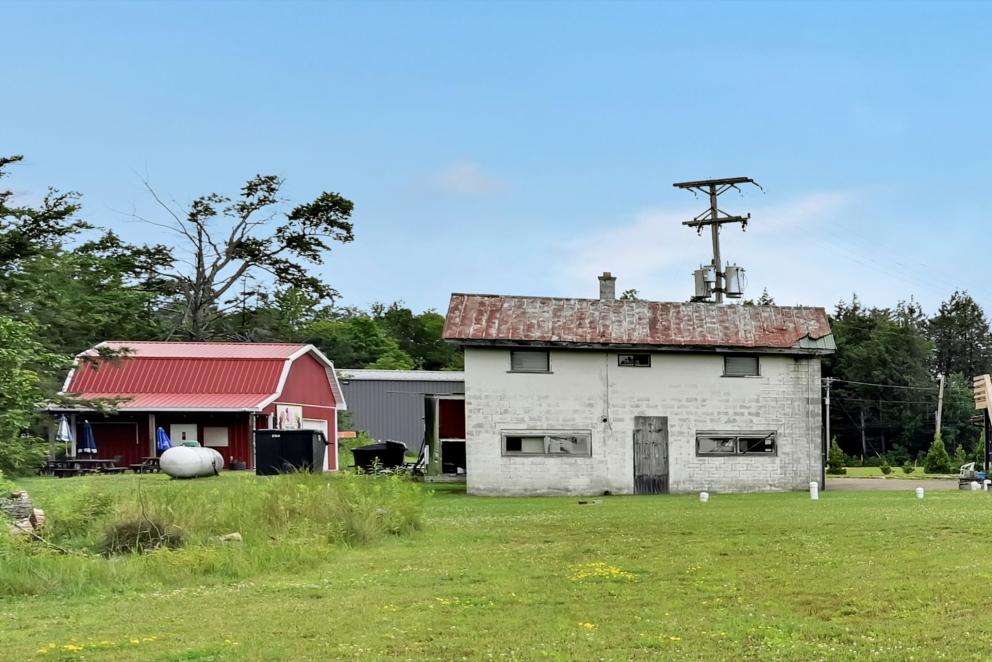 Image for Real Estate Auction - Restaurant with Liquor License, Ice Cream Stand, Motel and Event Center