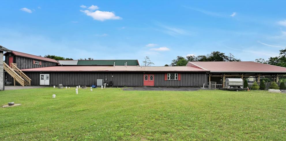 Image for Real Estate Auction - Restaurant with Liquor License, Ice Cream Stand, Motel and Event Center