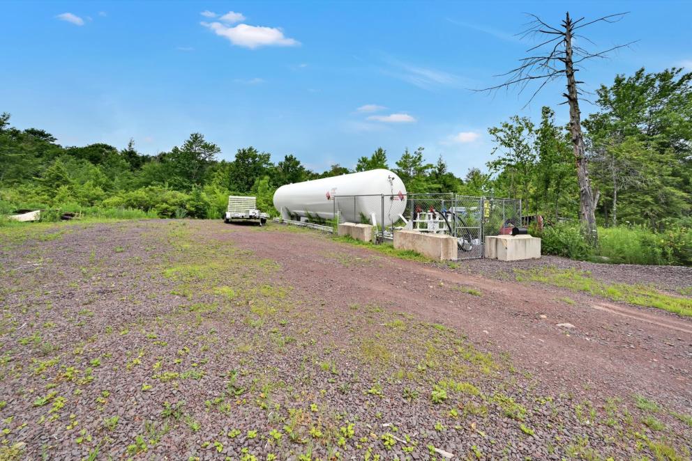 Image for Real Estate Auction - Restaurant with Liquor License, Ice Cream Stand, Motel and Event Center