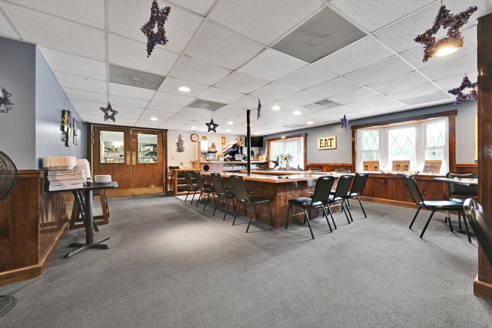 Image for Real Estate Auction - Restaurant with Liquor License, Ice Cream Stand, Motel and Event Center