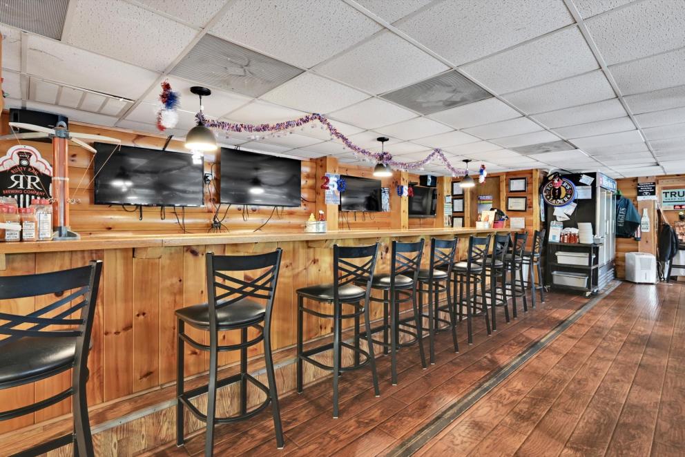 Image for Real Estate Auction - Restaurant with Liquor License, Ice Cream Stand, Motel and Event Center