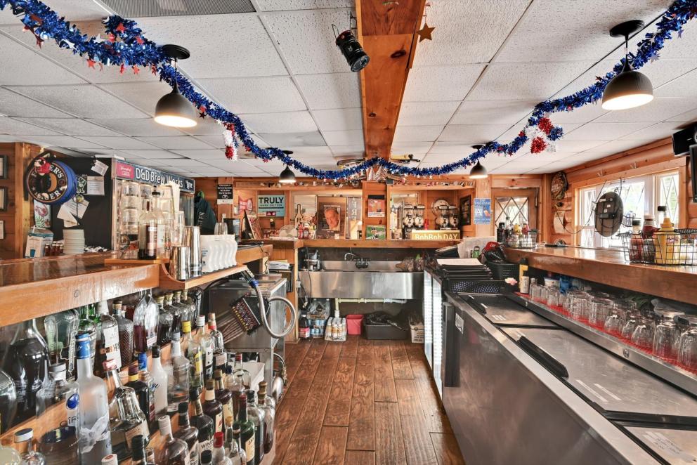 Image for Real Estate Auction - Restaurant with Liquor License, Ice Cream Stand, Motel and Event Center