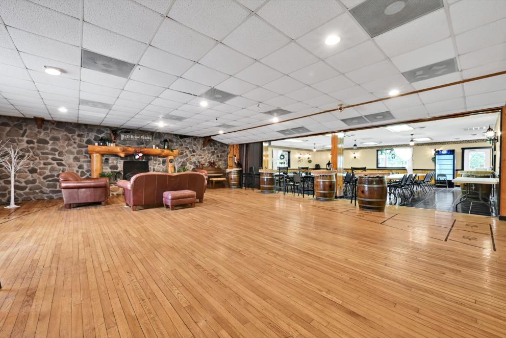 Image for Real Estate Auction - Restaurant with Liquor License, Ice Cream Stand, Motel and Event Center