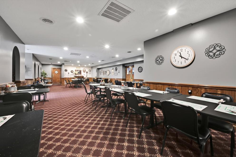 Image for Real Estate Auction - Restaurant with Liquor License, Ice Cream Stand, Motel and Event Center