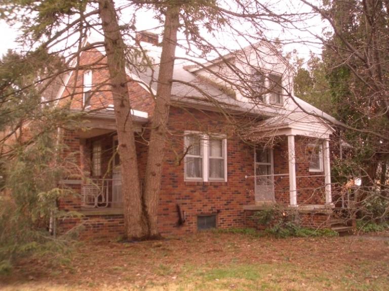 Image for Real Estate Auction - Cape Cod Lebanon, PA