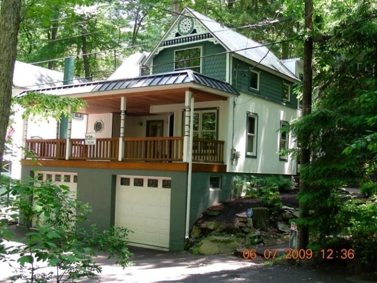 Image for Real Estate Auction - Mt. Gretna Mt. Gretna Cottage - Old Chautauqua