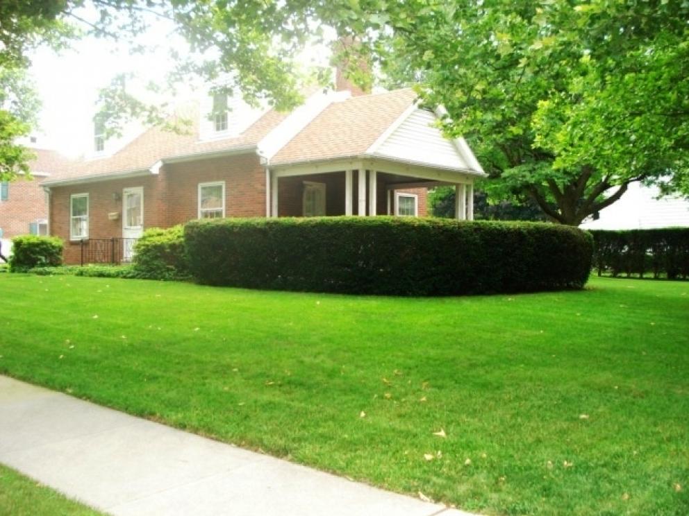 Image for Real Estate Auction  Brick Cape Cod - Lebanon