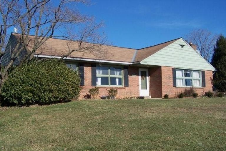 Image for Real Estate Auction - Brick Rancher Lebanon, PA (Route 322)