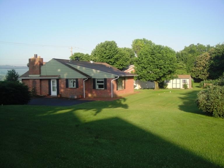 Image for Real Estate Auction - Brick Rancher Lebanon, PA (Route 322)