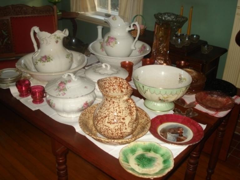 Image for Estate Auction - Antiques and Collectibles