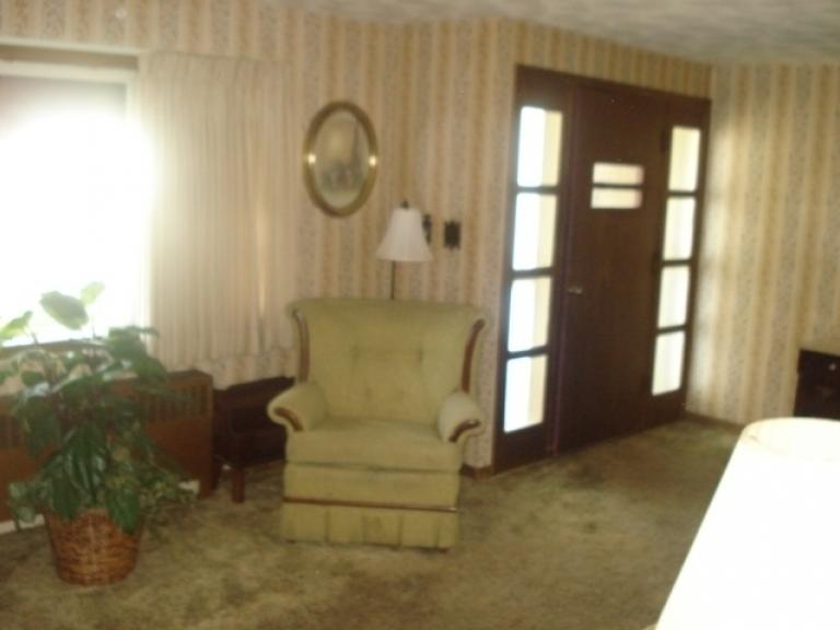 Image for AUCTION REAL ESTATE & PERSONAL PROPERTY & AUTOMOBILE