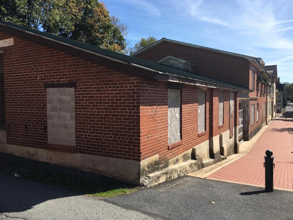 Image for BUYER DEFAULT AUCTION! - Mixed Use Real Estate Auction - Apartments and Store Front