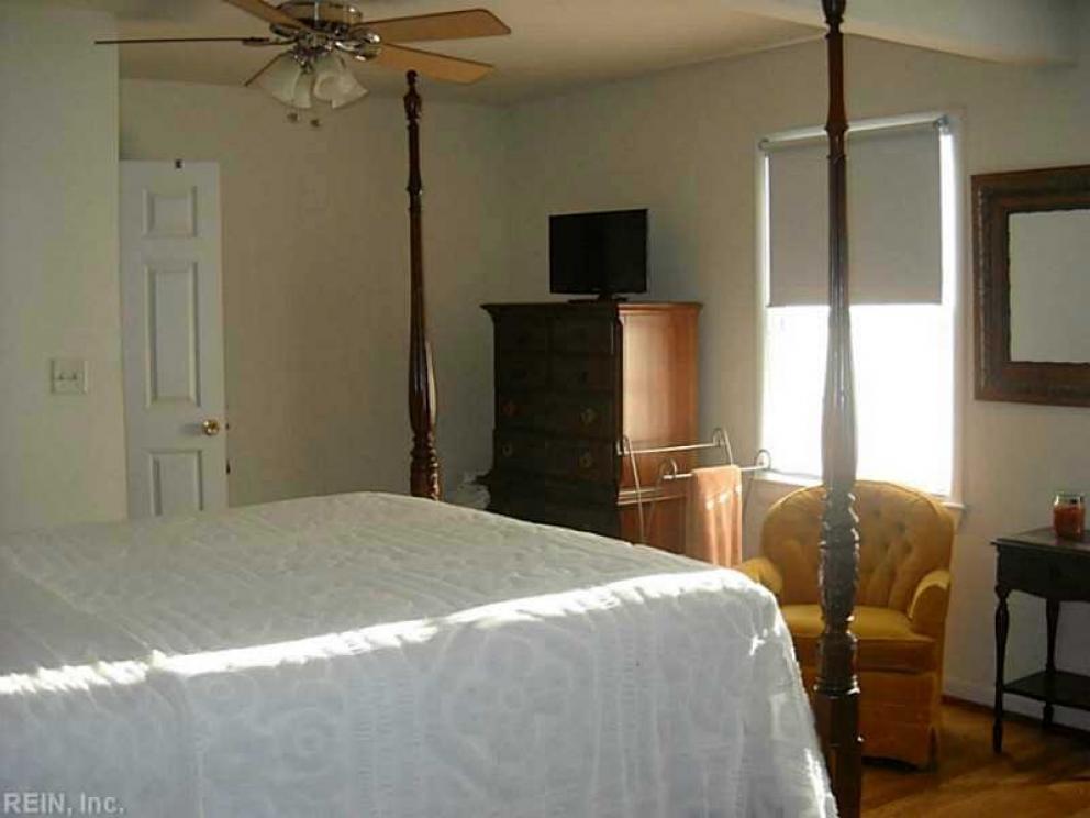 Image for Beautiful Waterfront Home on Back River